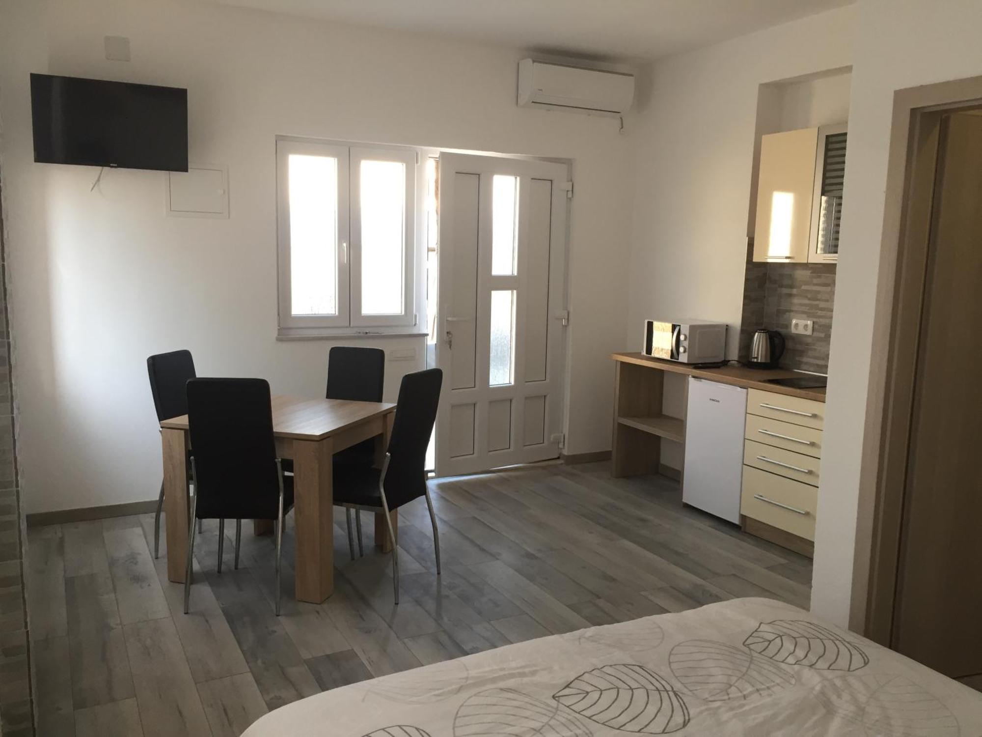 Apartment Goreta Trogir Eksteriør billede