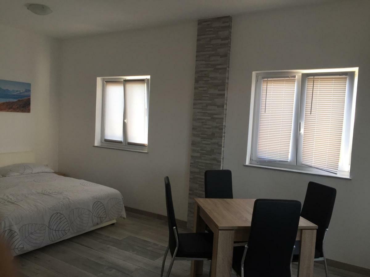 Apartment Goreta Trogir Eksteriør billede
